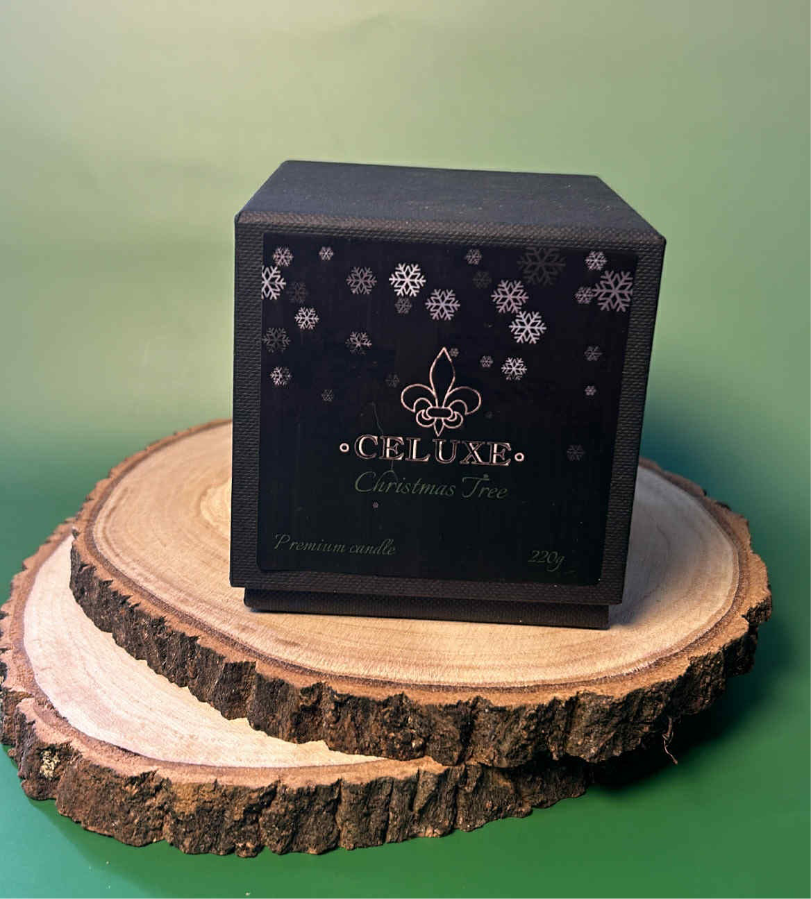 CELUXE Premium Christmas Tree Scented Candle LIMITED EDITION