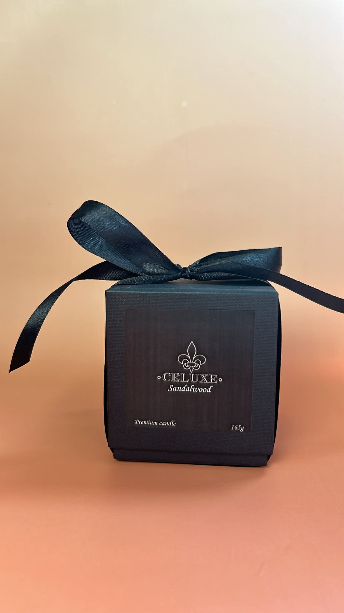 CELUXE Premium Sandalwood Scented Candle