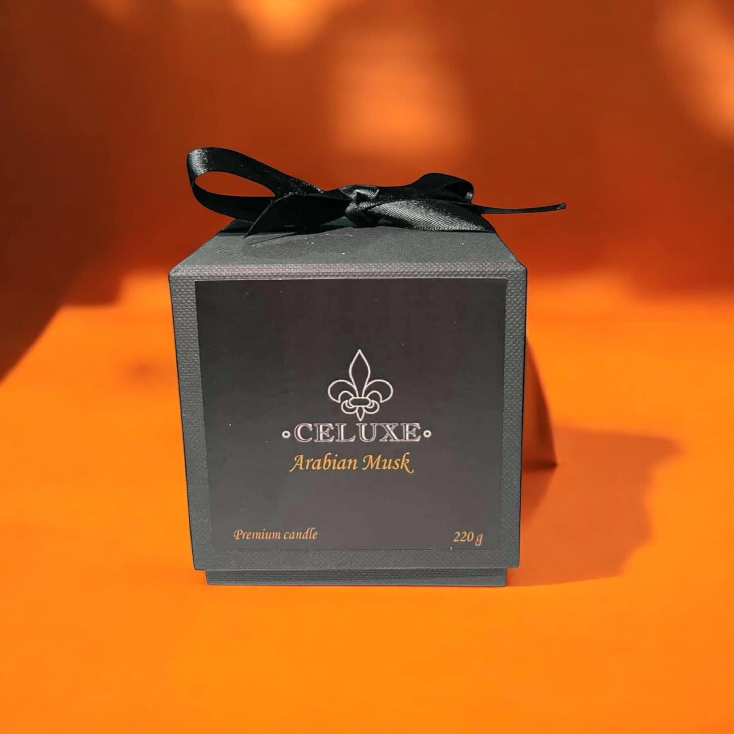 CELUXE Premium Arabian Musk Scented Candle