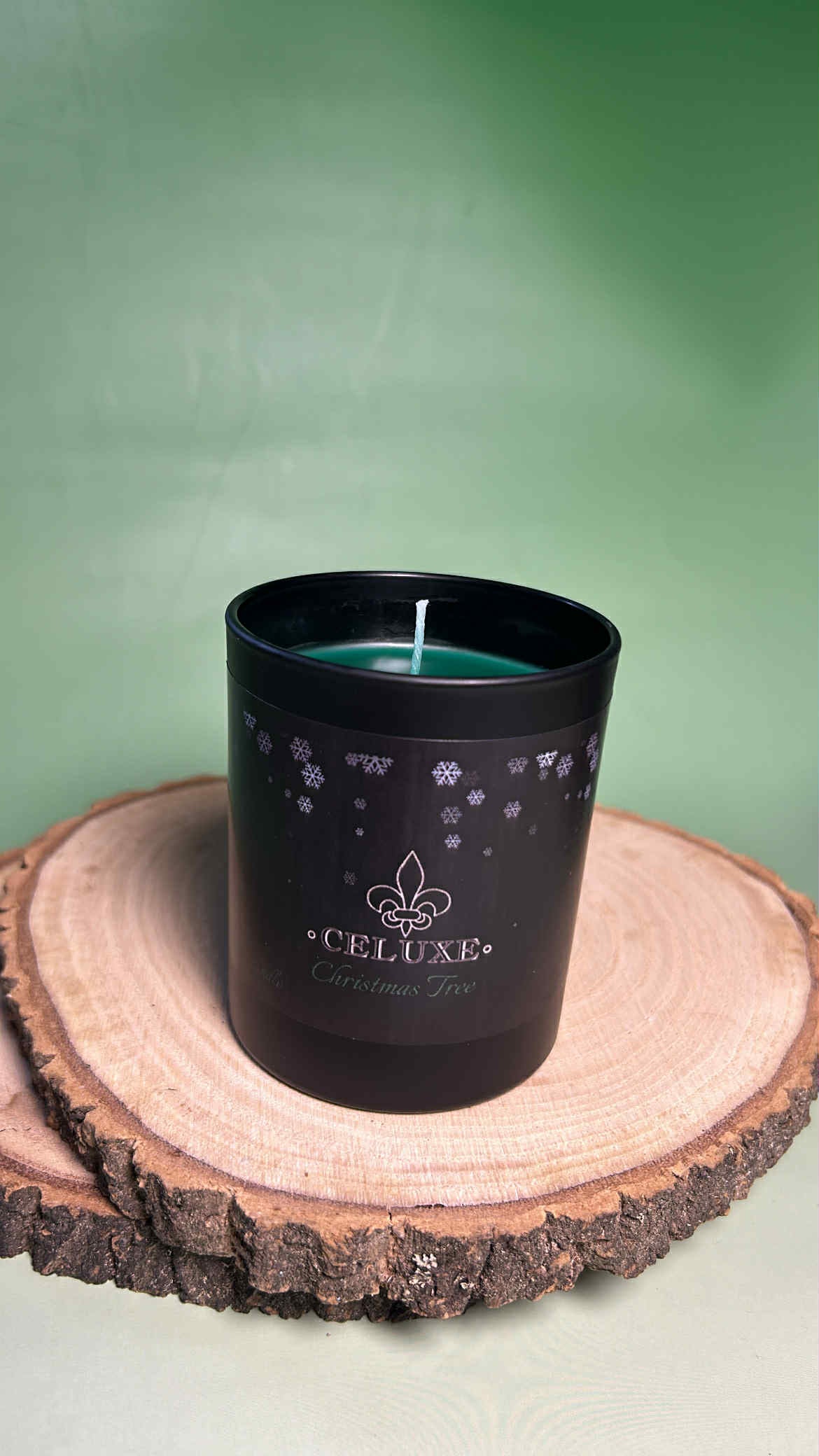 CELUXE Premium Christmas Tree Scented Candle LIMITED EDITION
